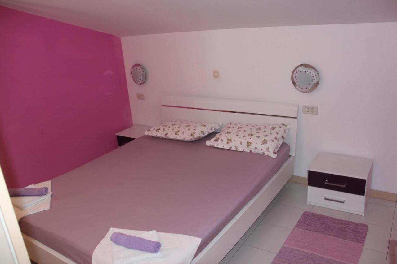 Apartmani Nima Tucepi Exterior photo