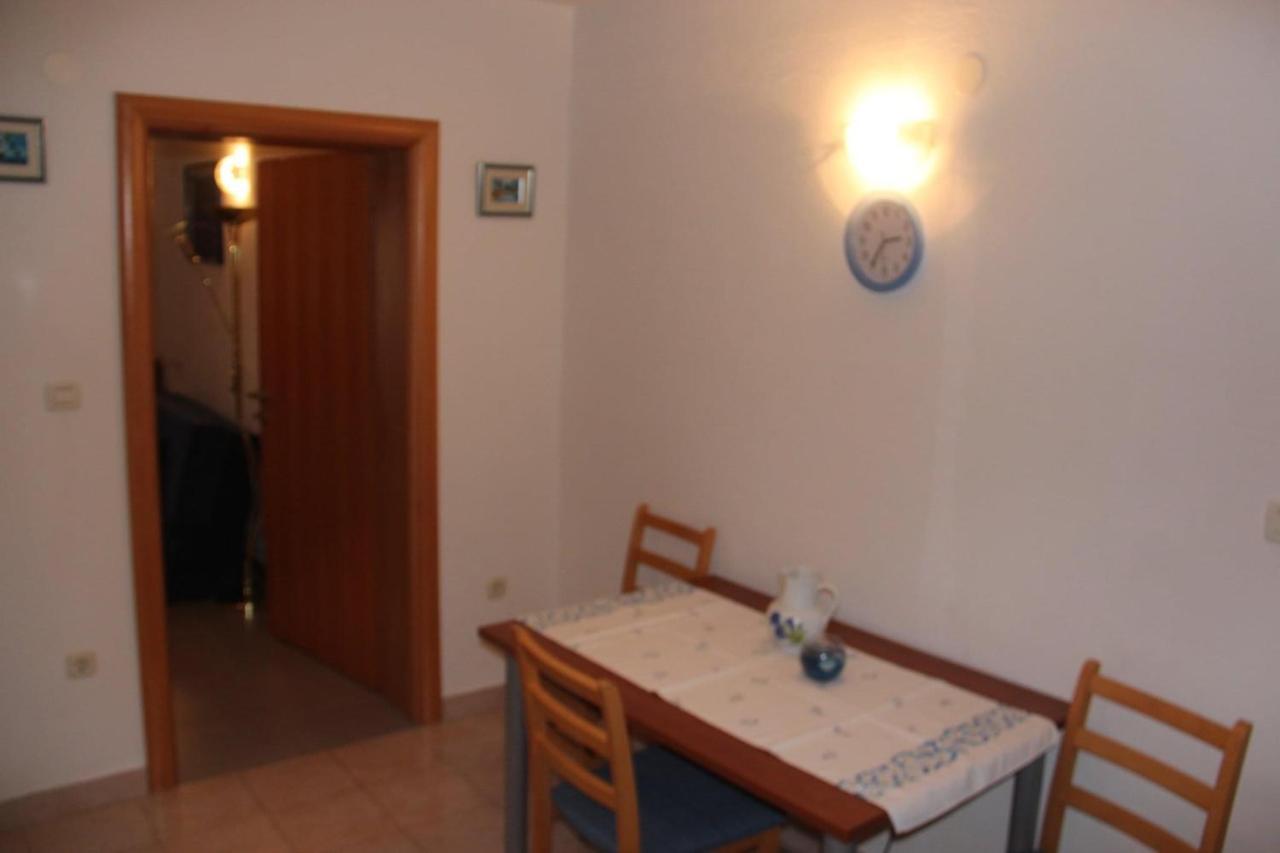 Apartmani Nima Tucepi Exterior photo
